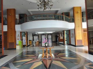 For sale 2 bed condo in Wang Thonglang, Bangkok
