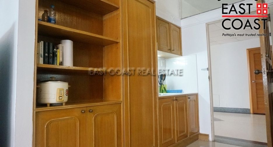 For sale studio condo in Bang Lamung, Chonburi