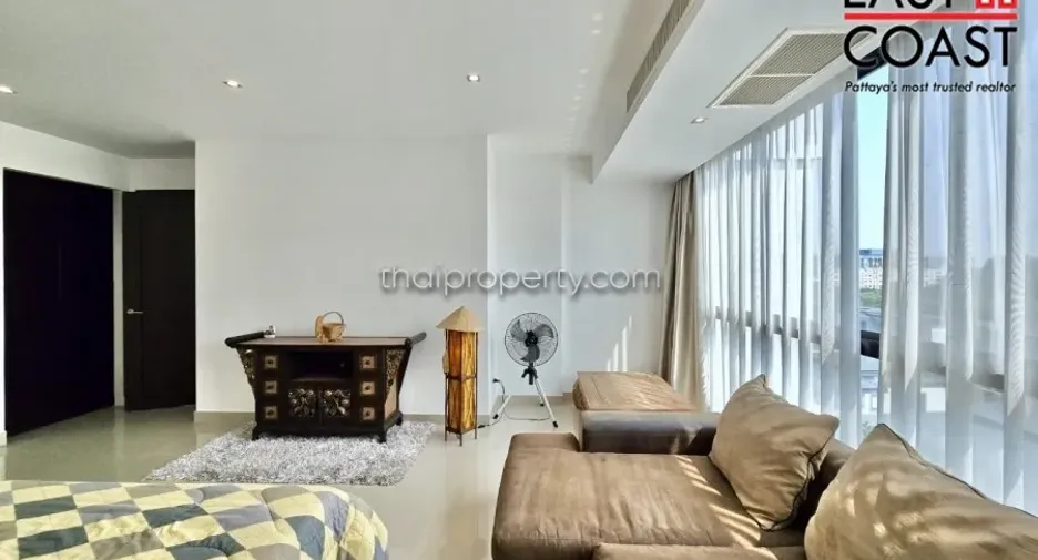 For sale 2 bedrooms condo in Jomtien, Pattaya