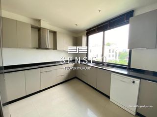 For rent 3 bed condo in Yan Nawa, Bangkok