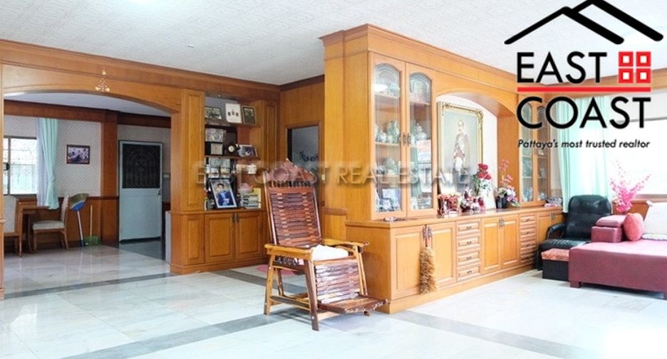 For sale 5 bed house in Si Racha, Chonburi