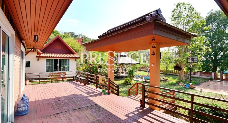 Продажа 5 спальни дом в Huay Yai, Паттайя