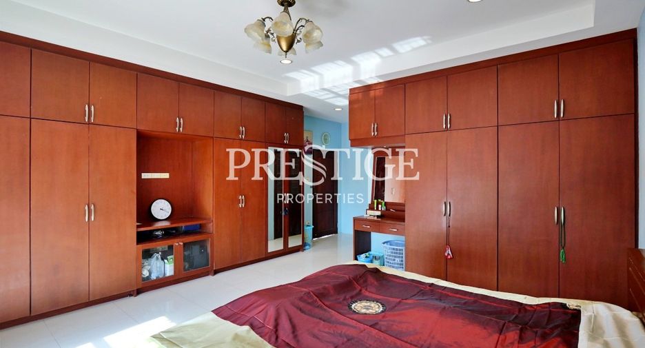 Продажа 5 спальни дом в Huay Yai, Паттайя