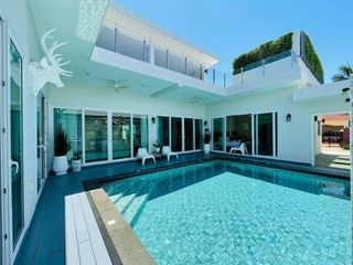 For rent 5 bedrooms villa in Kathu, Phuket