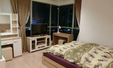 For sale 2 Beds condo in Phaya Thai, Bangkok