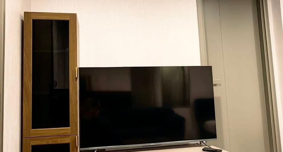 For rent studio condo in Huai Khwang, Bangkok