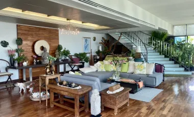 For sale 5 bed condo in Khlong Toei, Bangkok