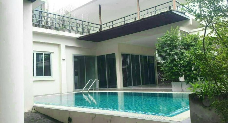 For rent 4 Beds villa in Prawet, Bangkok