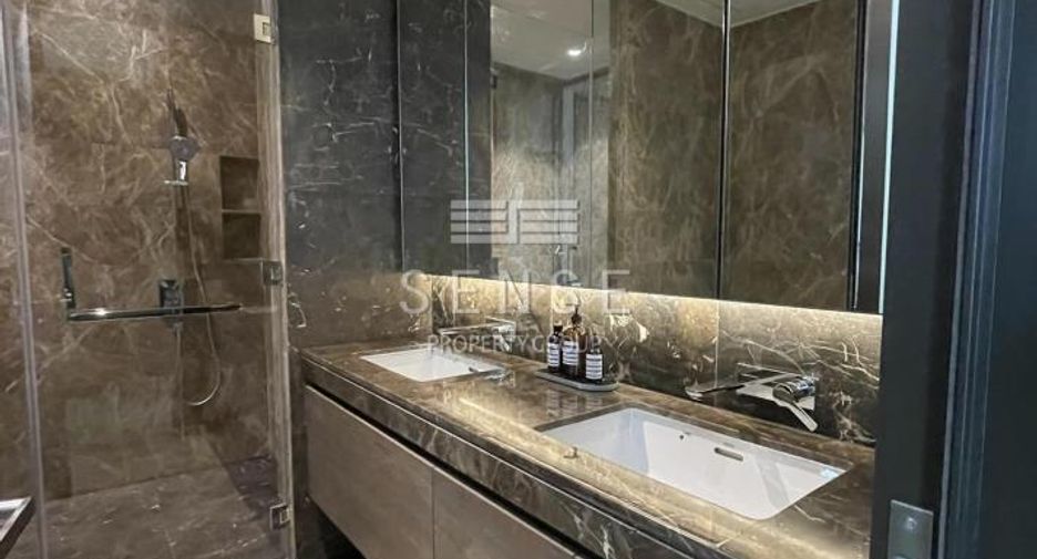 Condo en alquiler de 2 habitaciones en Pathum Wan, Bangkok