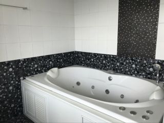 For sale 3 ベッドルーム condo in Bang Phlat, Bangkok