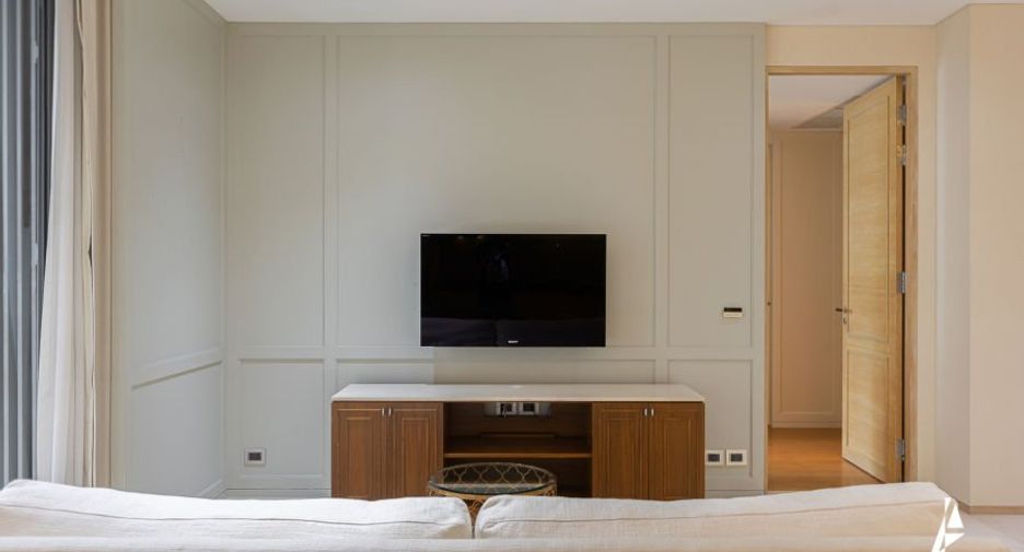 For rent and for sale 2 bedrooms condo in Sathon, Bangkok