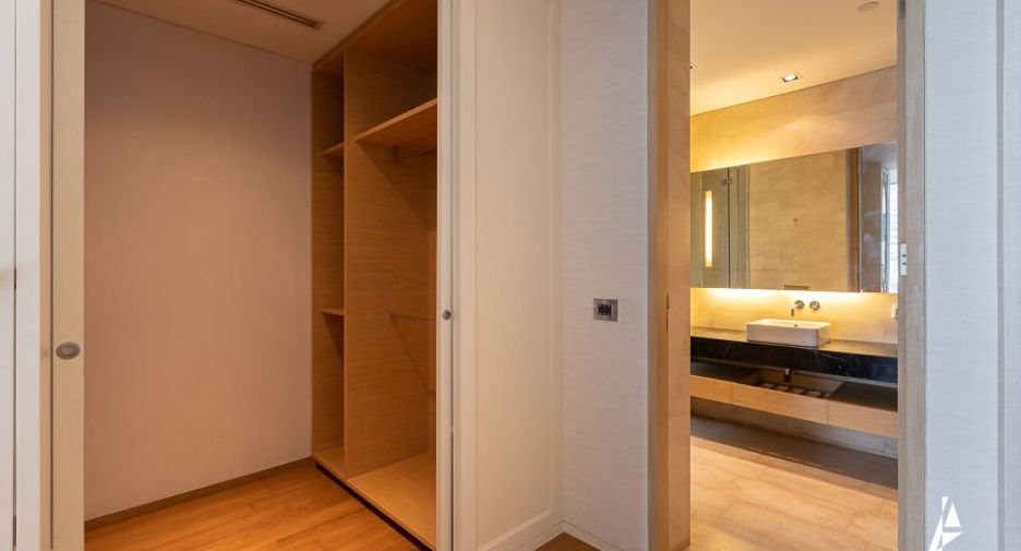 For rent and for sale 2 bedrooms condo in Sathon, Bangkok