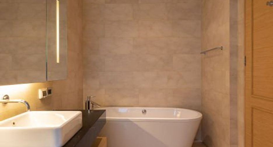 For rent and for sale 2 bedrooms condo in Sathon, Bangkok