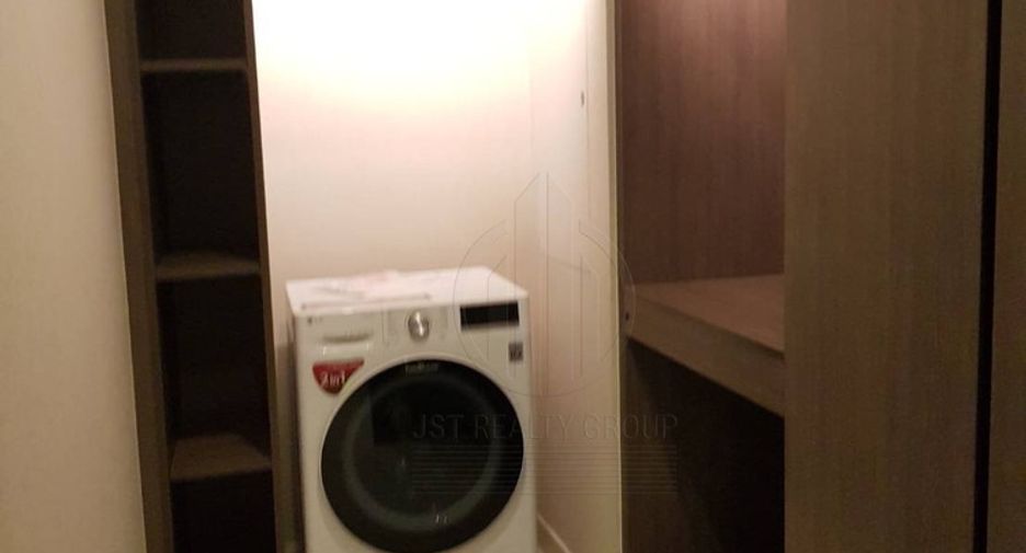 For sale 3 bed condo in Khlong Toei, Bangkok