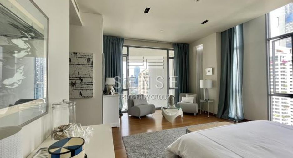 For sale 3 bedrooms condo in Sathon, Bangkok