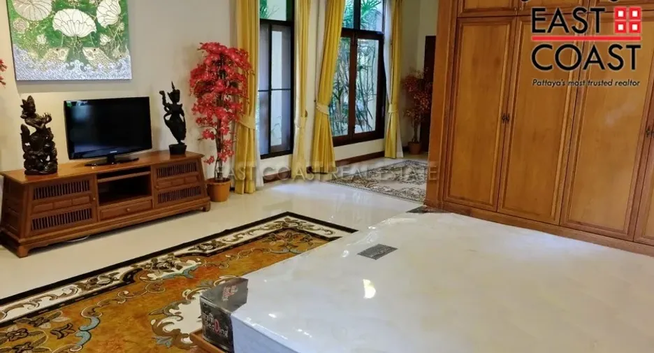 For sale 3 bedrooms house in Na Jomtien, Pattaya