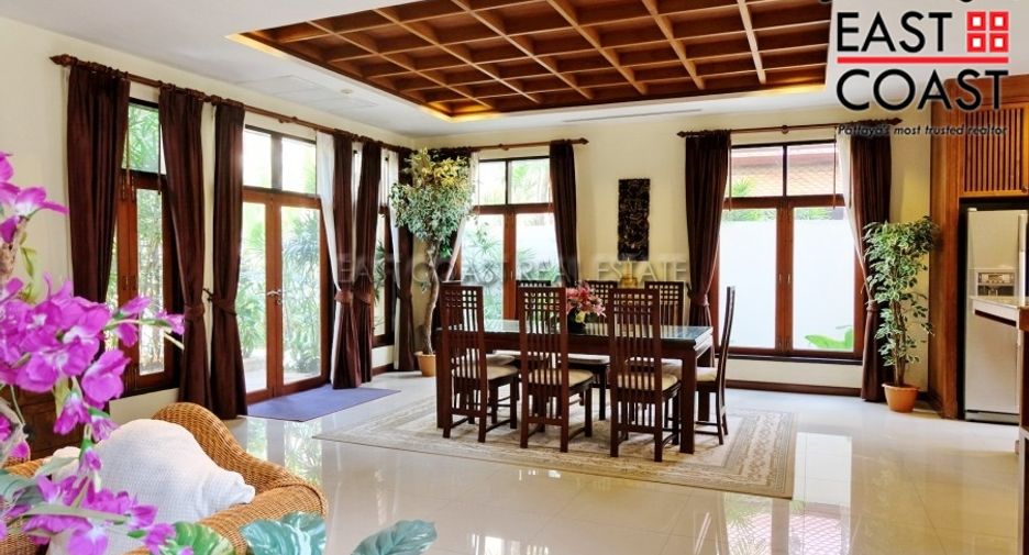 For sale 3 bed house in Na Jomtien, Pattaya