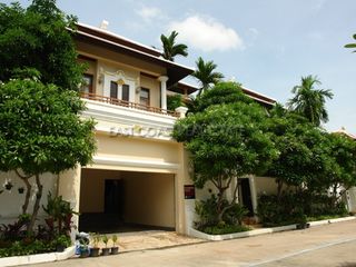 For sale 3 bedrooms house in Na Jomtien, Pattaya