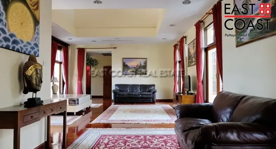 For sale 3 bedrooms house in Na Jomtien, Pattaya