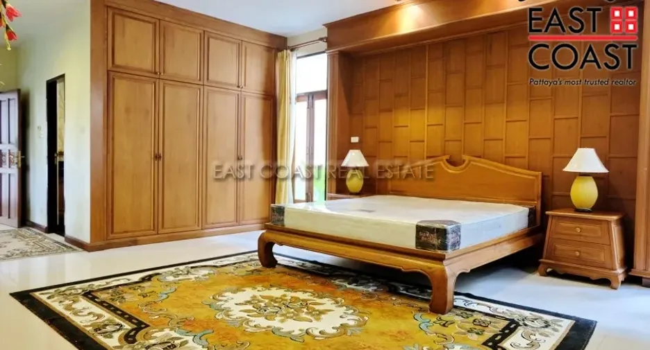 For sale 3 bedrooms house in Na Jomtien, Pattaya