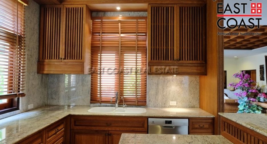 Casa en venta de 3 habitaciones en Sattahip, Chonburi