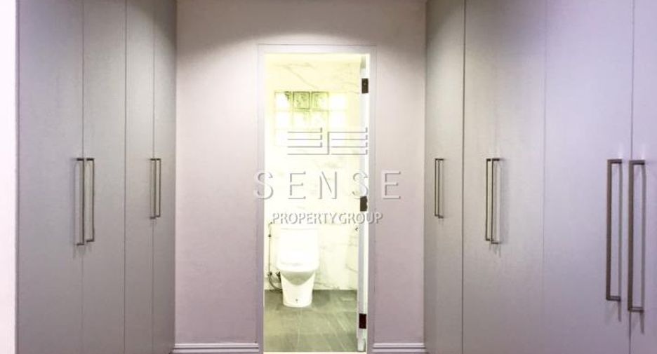 Wohnung zur Miete mit 3 Zimmer in Watthana, Bangkok