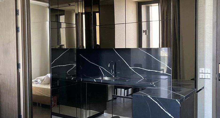 For rent 1 bed condo in Khlong Toei, Bangkok