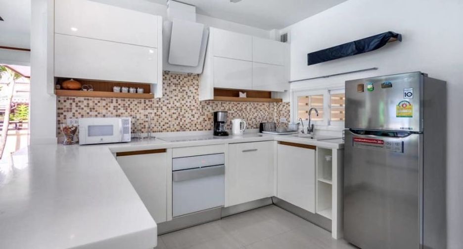 For rent and for sale 3 bedrooms villa in Kathu, Phuket
