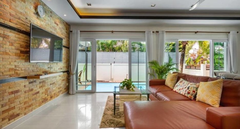 For rent and for sale 3 bedrooms villa in Kathu, Phuket