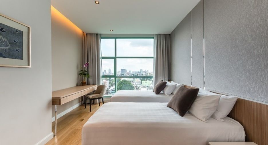For rent 4 bed condo in Bang Kho Laem, Bangkok