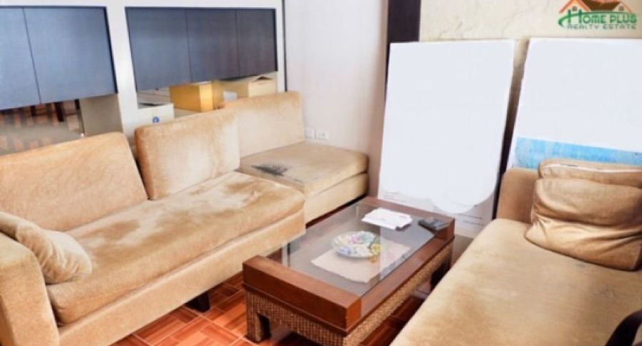 Casa adosada en venta de 3 habitaciones en Lat Phrao, Bangkok