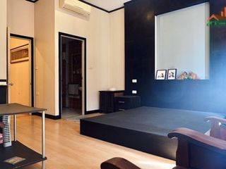 For sale 3 bedrooms townhouse in Lat Phrao, Bangkok