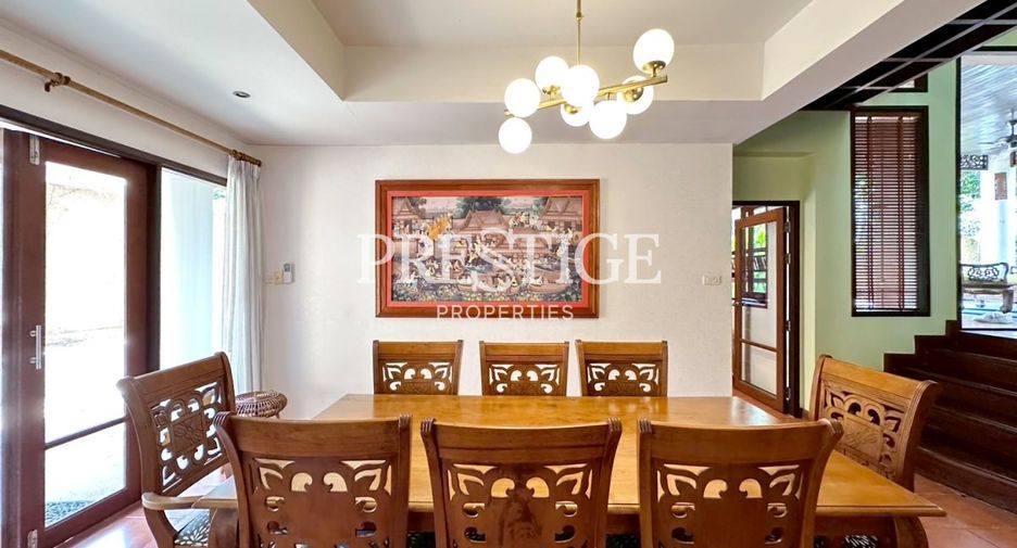 For rent and for sale 4 bedrooms house in Jomtien, Pattaya