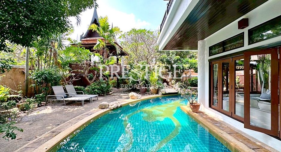 For rent and for sale 4 bedrooms house in Jomtien, Pattaya