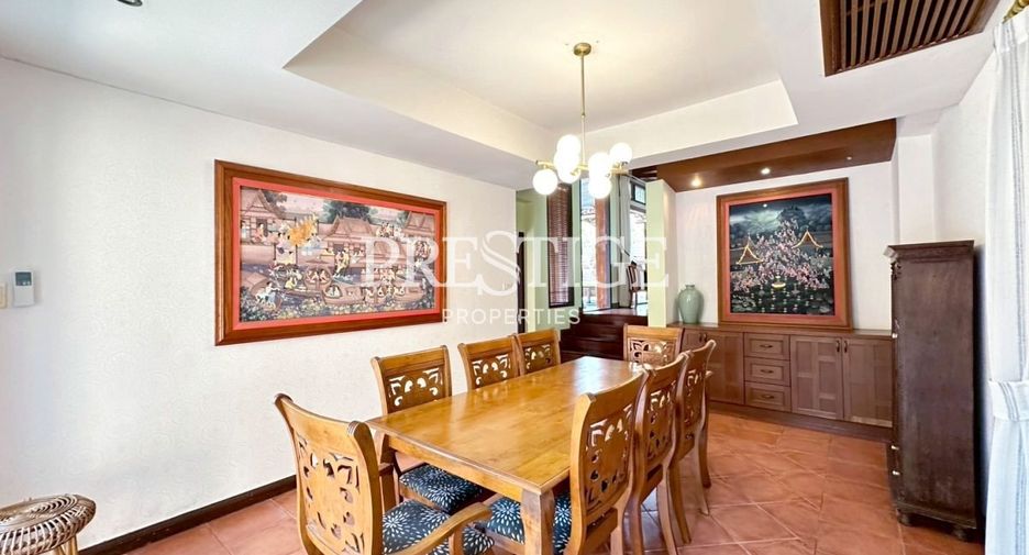 For rent and for sale 4 bedrooms house in Jomtien, Pattaya