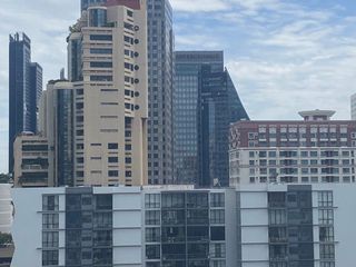 For sale 4 bedrooms condo in Khlong Toei, Bangkok