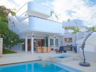 For rent and for sale 5 bedrooms villa in Mueang Phuket, Phuket