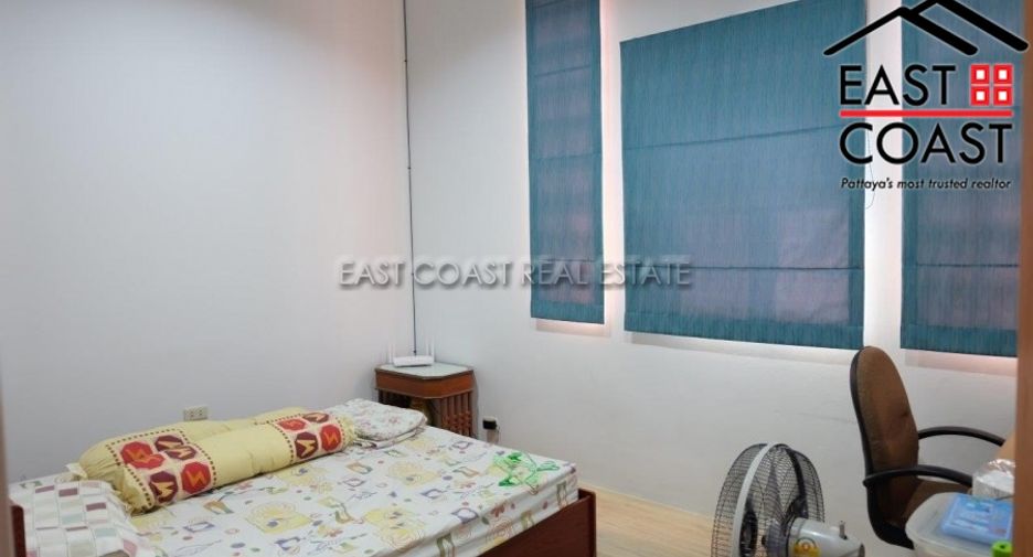 Casa en venta de 6 habitaciones en Bang Lamung, Chonburi
