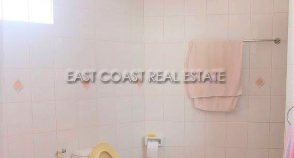 Casa en venta de 6 habitaciones en Bang Lamung, Chonburi