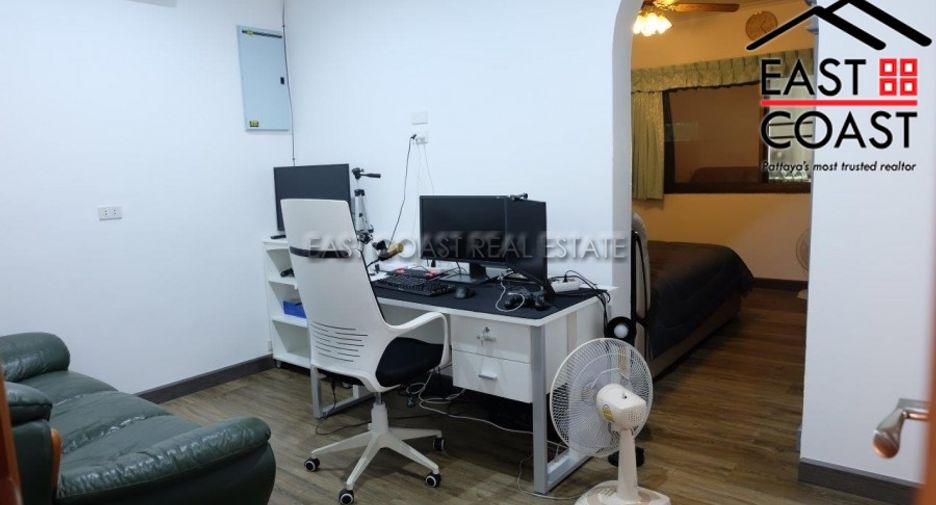 Casa en venta de 6 habitaciones en Bang Lamung, Chonburi