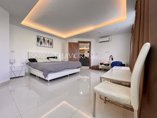 For sale 3 bed condo in Bang Lamung, Chonburi