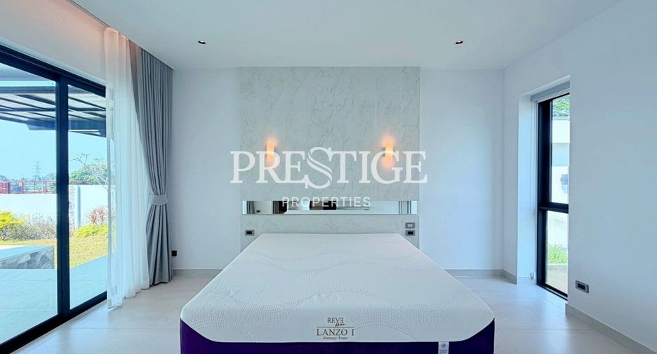 For rent and for sale 5 bedrooms house in Bang Lamung, Chonburi