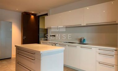 Condo en alquiler de 4 habitaciones en Khlong Toei, Bangkok