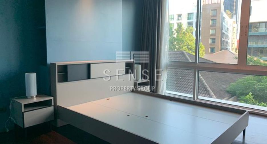 For rent 4 bedrooms condo in Khlong Toei, Bangkok
