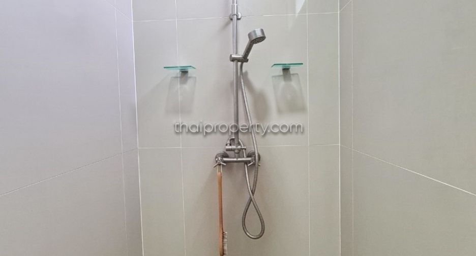 Продажа 3 спальни дом в Банг Ламунг, Чонбури