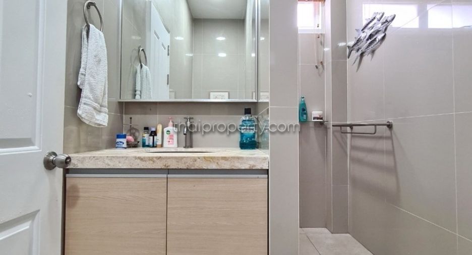 Продажа 3 спальни дом в Банг Ламунг, Чонбури