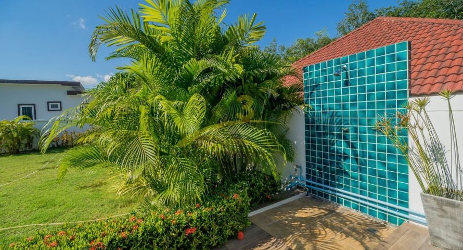 For rent and for sale 2 bedrooms villa in Mueang Phuket, Phuket