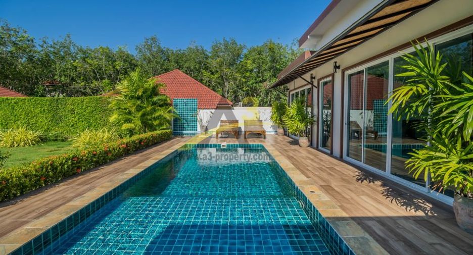 For rent and for sale 2 bedrooms villa in Mueang Phuket, Phuket