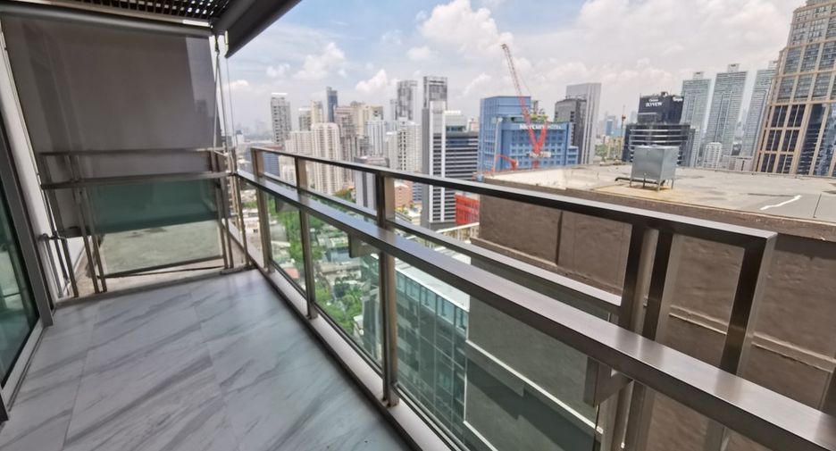 ขาย 3 ห้องนอน คอนโด ใน คลองเตย, กรุงเทพฯ