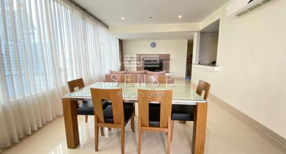 For rent 3 bedrooms condo in Khlong Toei, Bangkok